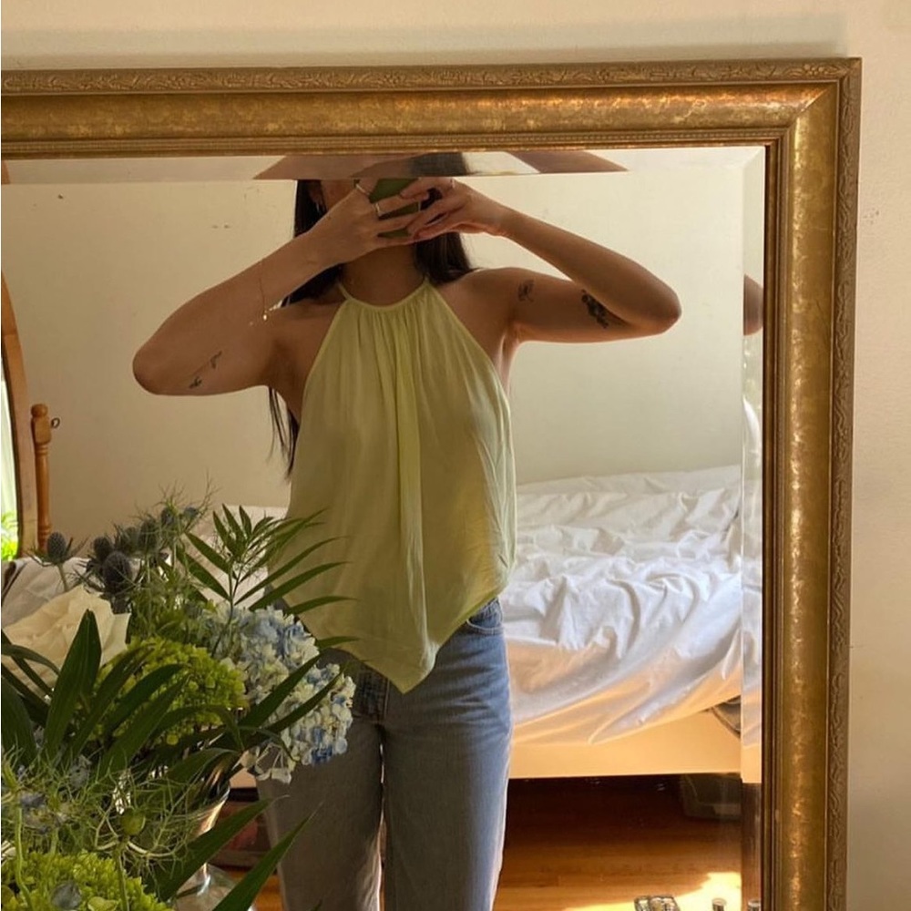 Aritzia Babaton Halter Top